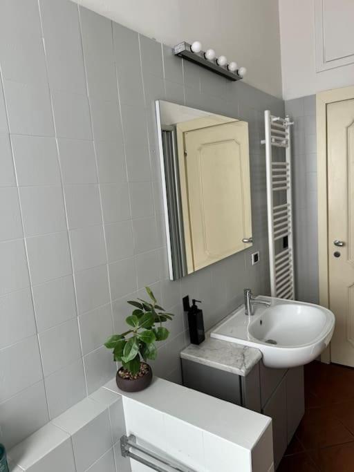 Ponthouse: Navigli, Iulm, Romolo Apartment Milano Ngoại thất bức ảnh